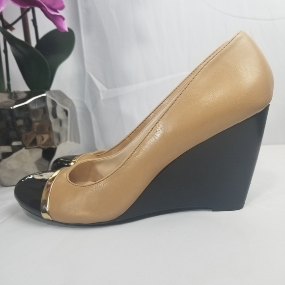 Franco Sarto Stylish Wedges - Picture 6 of 6